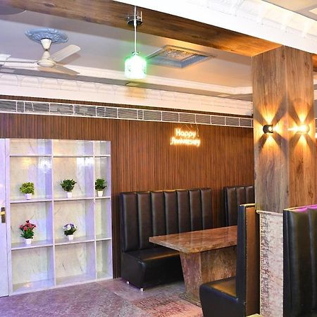 Ganpati Plaza Hotel Ajmer Esterno foto